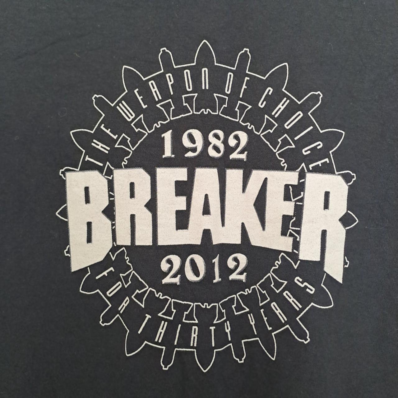 T-shirt | Unisex Breaker Sports Shirt Men Small Women Medium