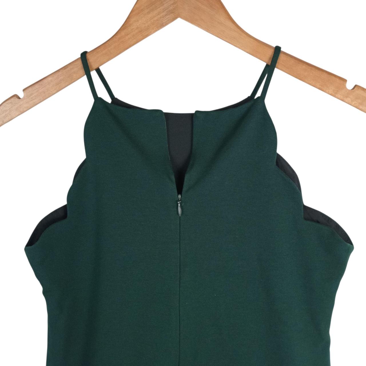 Crop Top | Women Small Emerald Green Scalloped Halter Top