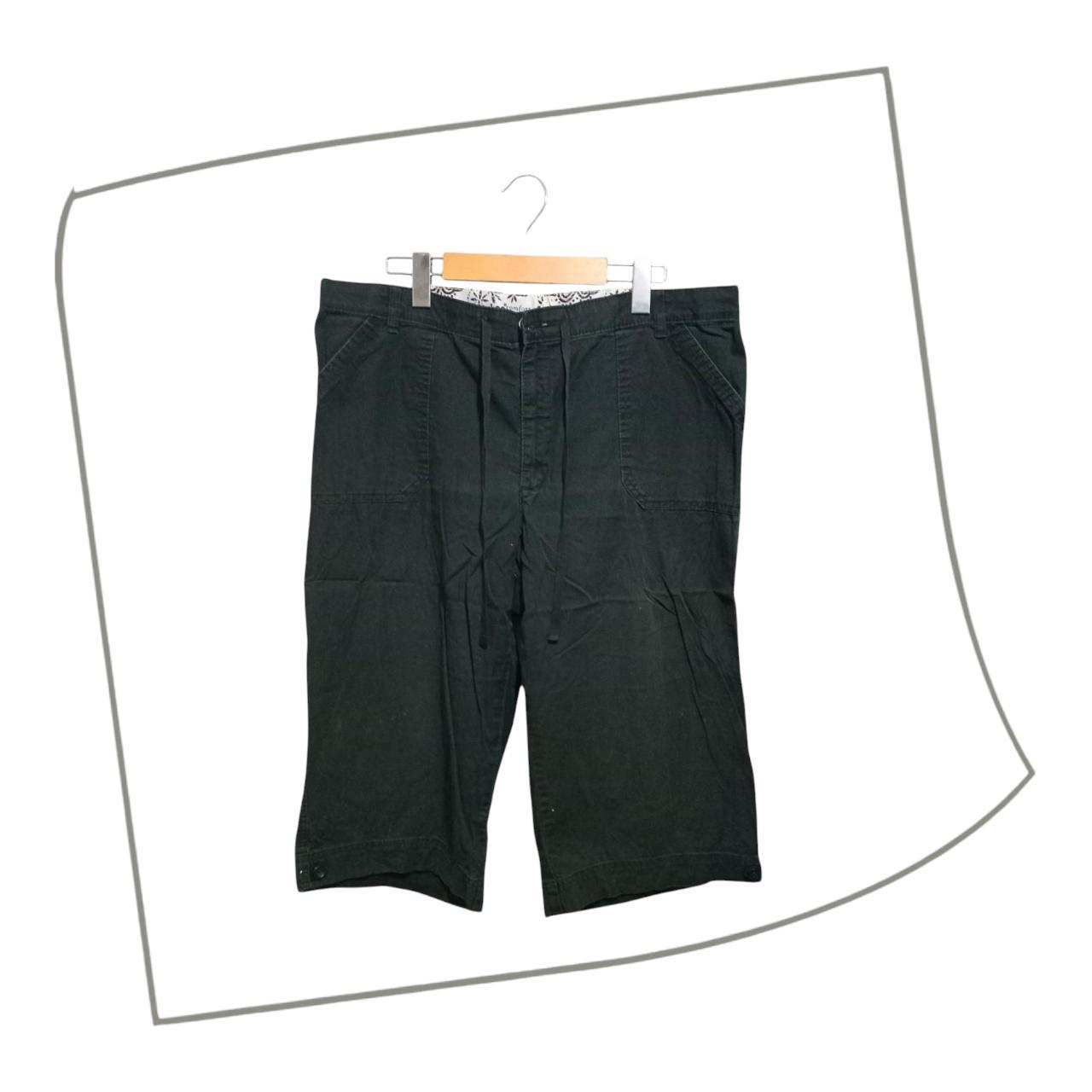 Shorts | Women Medium Black Lee® Relax Capri