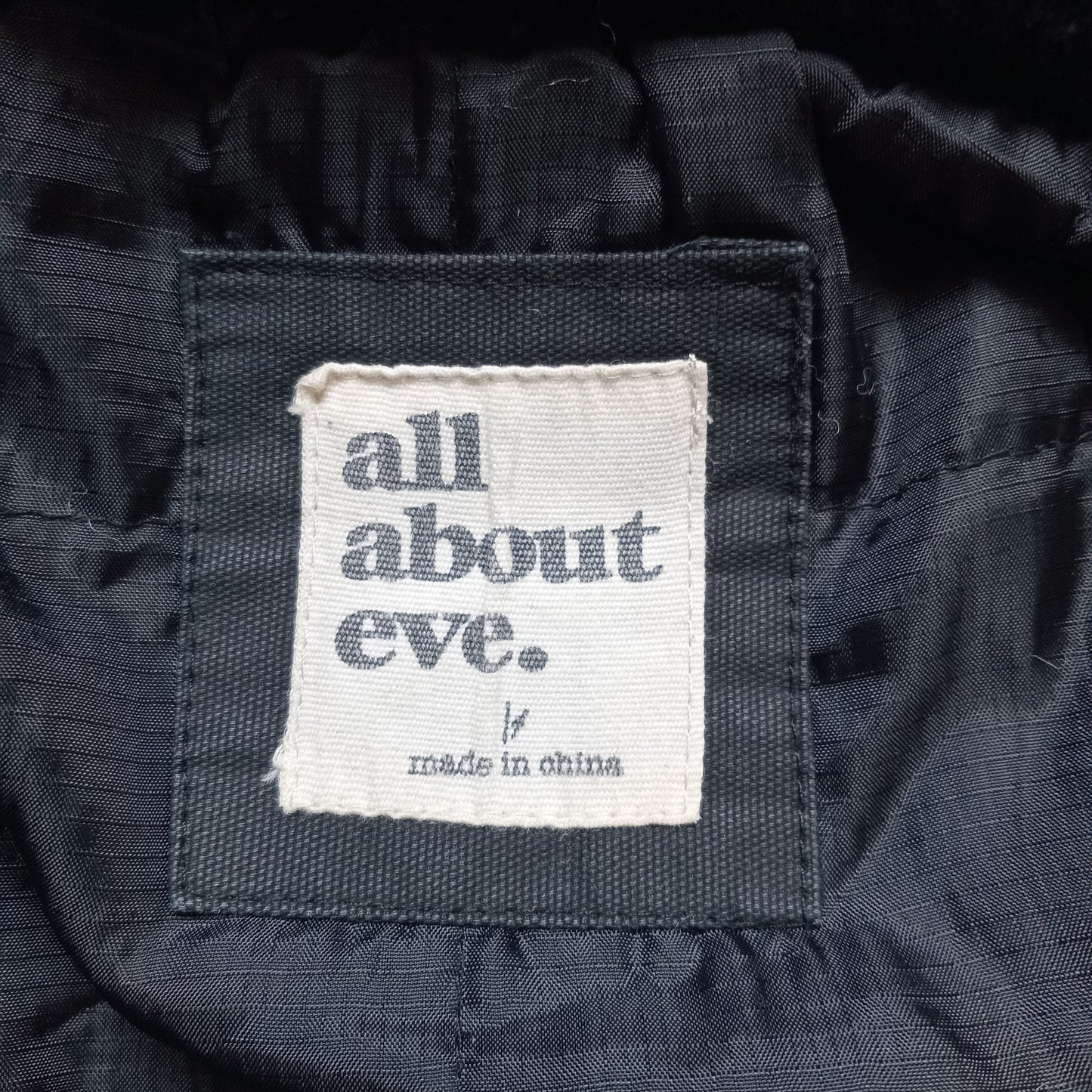 Jacket | Women Small Black Textured Bomber Coat