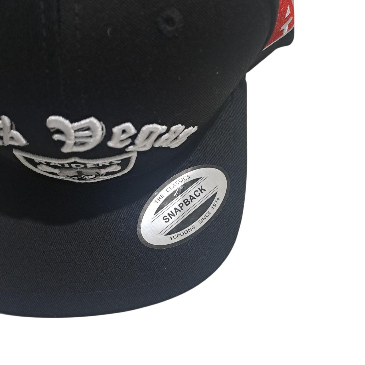 Headgear | Las Vegas Raiders Black Snapback Cap
