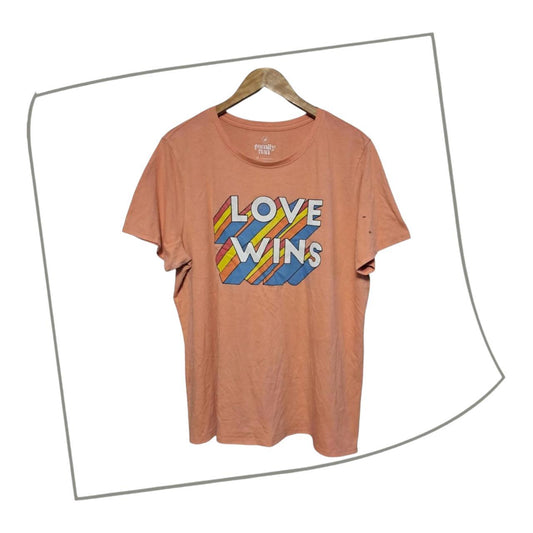 T-shirt | Women XL Love Shirt