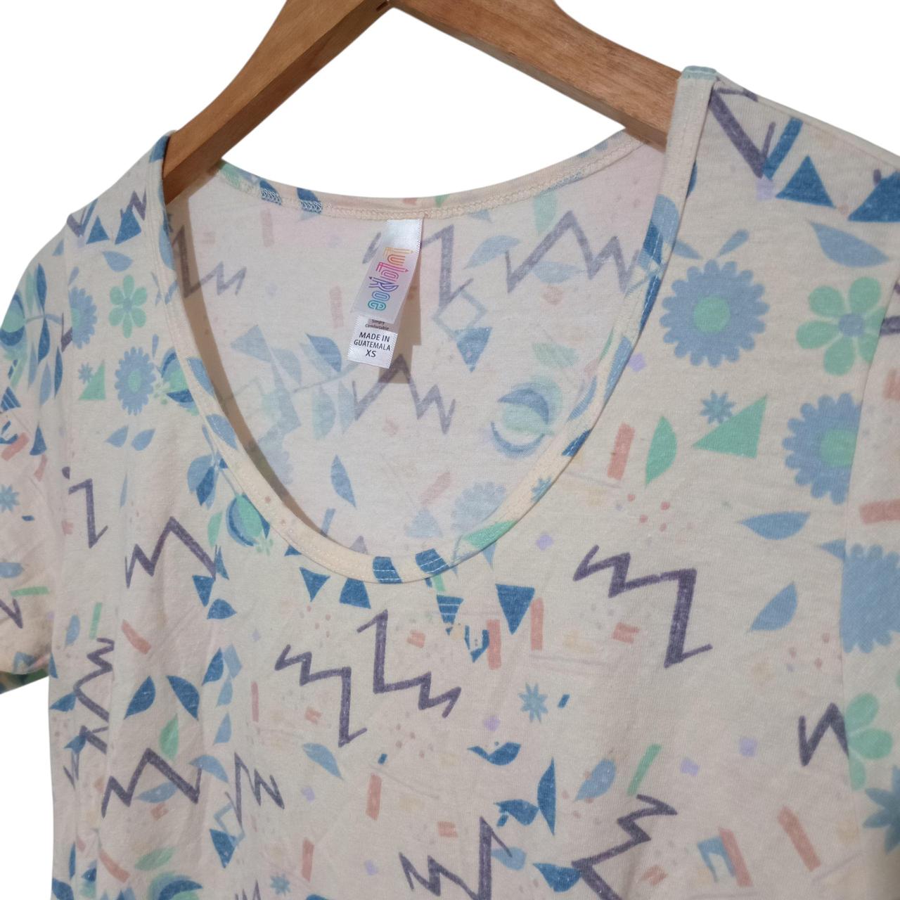 T-shirt | Women's Multicolor Abstract Floral Soft Top XS