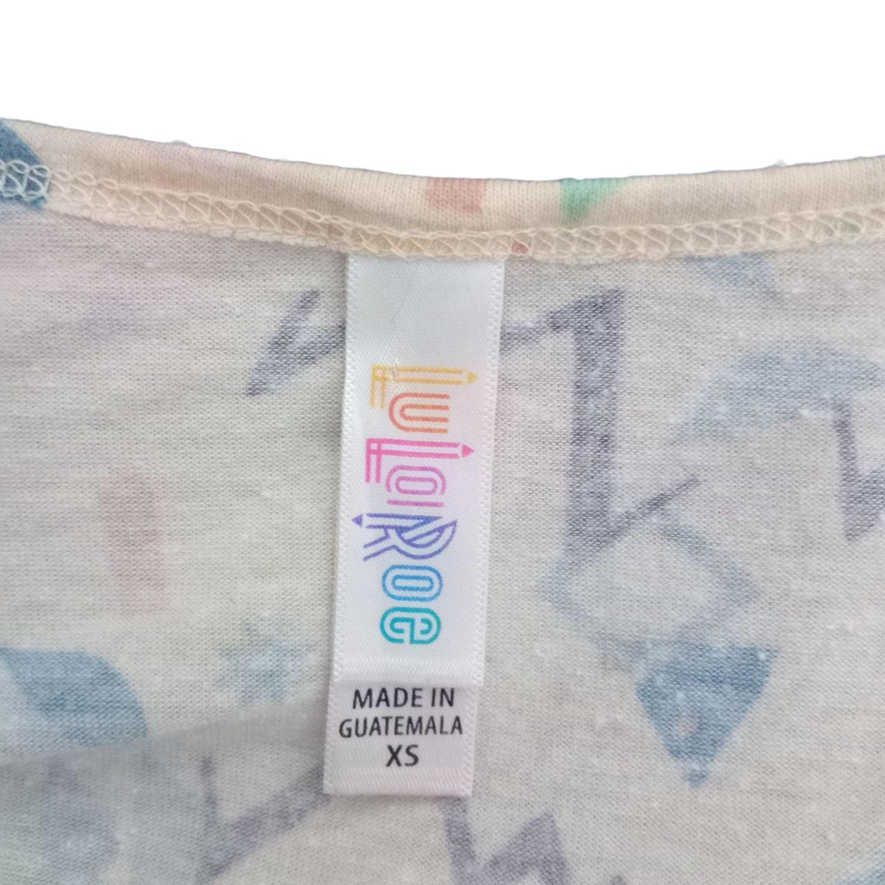 T-shirt | Women's Multicolor Abstract Floral Soft Top XS