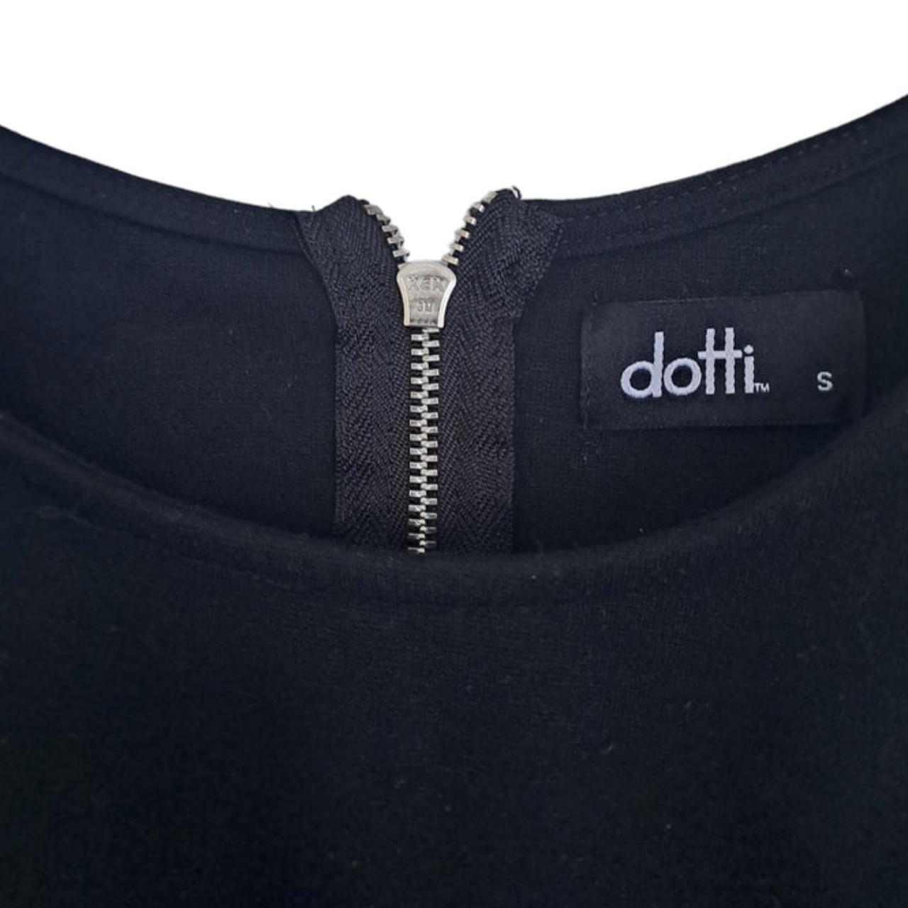 Crop Top | Women Small Size 10 Black Top