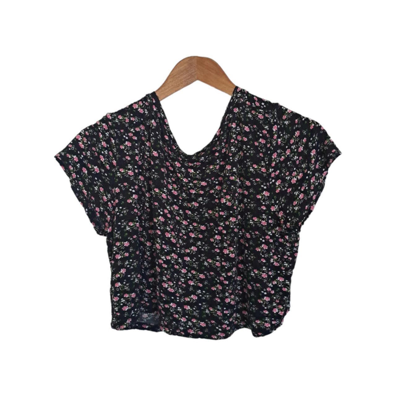 Crop Top | Women Large Floral Top With Sleeves