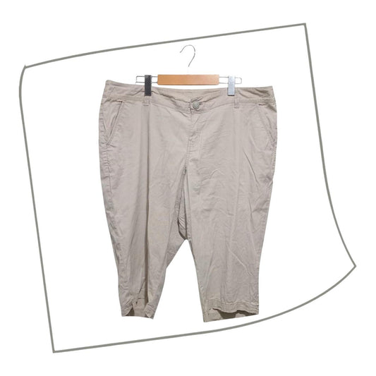 Trousers | Women Large to XL Cream Capri Pants