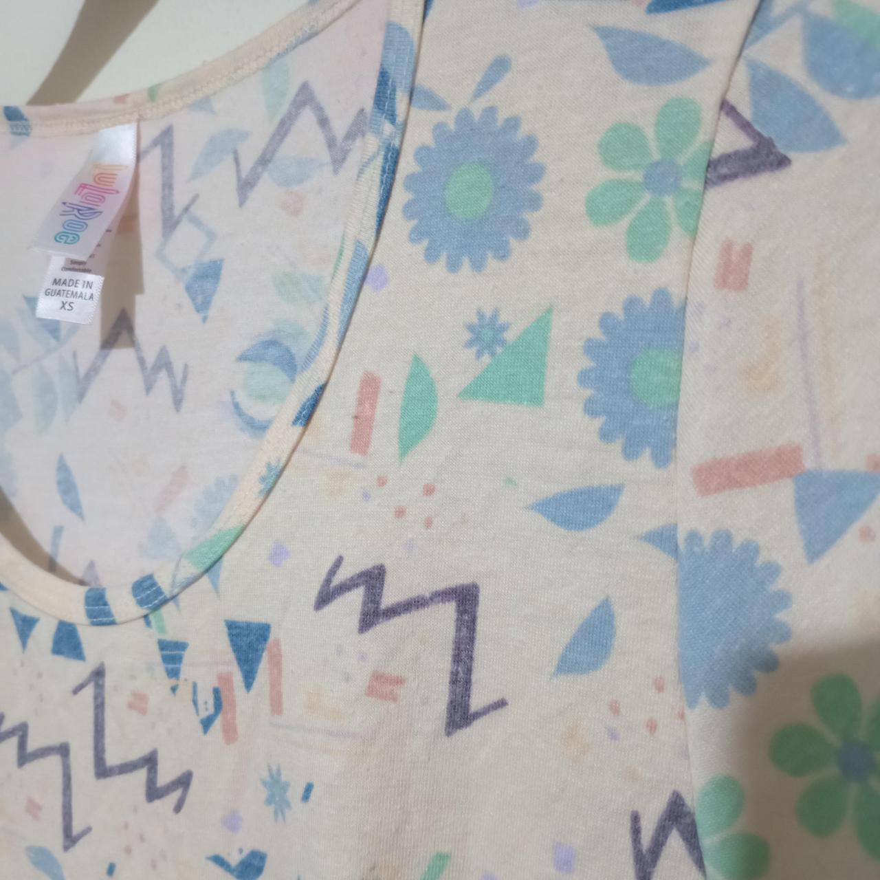 T-shirt | Women's Multicolor Abstract Floral Soft Top XS